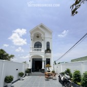Villa vườn hiếm 6x33m ngay chợ Long Thượng – sân cực rộng, nhìn là mê. Giá full 4Ty250. SHR Hoàn Công